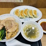 横浜とんとん - 