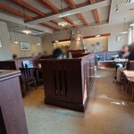 なるみ - 店内　入口から右側