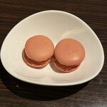 黒毛和牛とラクレットチーズ ガリチーノ 蒲田 - マカロン