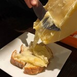 黒毛和牛とラクレットチーズ ガリチーノ 蒲田 - 