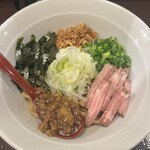 長男、おかわしゅん - 