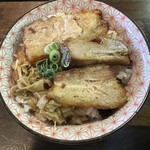 自家製麺 カミカゼ - 外はカリッと香ばしく、中はしっとり！美味いです！