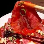 黒毛和牛焼肉 白か黒 - 