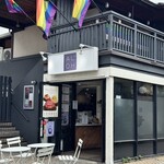 ALOH Health Bar & Cafe - 