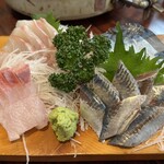 丸千葉 - かんぱち、いわし、真鯛、〆さば