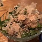 臥薪 武蔵小杉店 - 法蓮草と辛味じゃこのサラダ