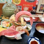 野口鮮魚店 - シャリを一周巻けるよ