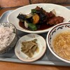 中華料理 RAKU