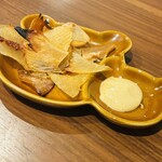 炭火と酒と酉 七福八〇 - エイヒレ