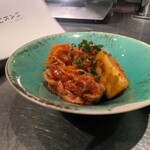 泗水焼肉HAKU - キムチ３種　ウルテ、大根、白菜