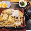 かつ半 - ヒレカツ重1000円。