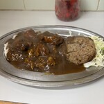 カレーハウスデリー - チキンカレーにハンバーグのトッピング