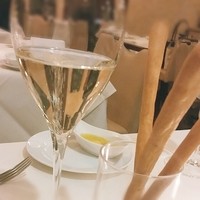 リストランテ ラ チャウ - まずはスパークリングワイン