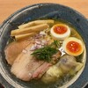 横浜淡麗らぁ麺 川上