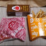 ゼッテリア - 料理写真:ベジ フィリーチーズステーキバーガー、ポテトL、100%アップルジュース (テイクアウト)