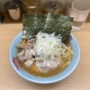 横浜ラーメン 町田家 新宿南口店