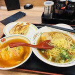 餃子の王将 - 