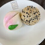 サワダ茶楼 - ごま団子他