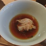 飯田商店 - つけ汁に追加チャーシュー