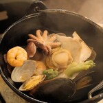  九州豚骨おでんと卓上もつ煮込み おすすめ屋 - 