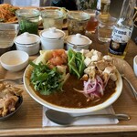 ブラウンオニオンカレーファクトリー - 三種のカレー