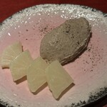 鳥刺し酒場 スタンドくーま君 - 