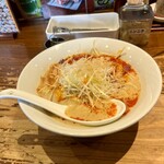 博多ラーメン　龍ノ髭　 - 料理写真:桜えびの塩豚骨ラーメン1100円