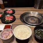 国産牛焼肉くいどん - 