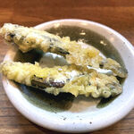 笑乃讃 - うどんに先駆けて、まずは煮干天が来ました。