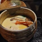 癒しの宿 鷹勝 - 茶碗蒸し　少し具がうるさい感じ
