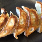 大砲ラーメン - 餃子も旨い！