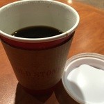 コールド・ストーン・クリーマリー - セットのコーヒー200円。ちゃんと注文があってからドリップしてくれて、美味しいーー！とても200円とは思えないお味のコーヒー。