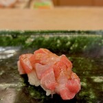 駿河寿し - トロ