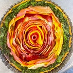 シェ オリビエ - 12種の冬野菜の温かいタルト、サバイヨンソース