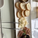 Y.Y.G. Brewery & Beer Kitchen - 