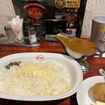 欧風カレー ボンディ 神保町本店 - 