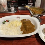 欧風カレー ボンディ 神保町本店 - 