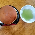 うさぎや - 今日も美しいまぁるい見た目です。お茶と共に。