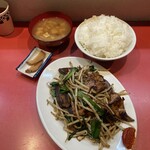 レバニラや金太郎 東京出張所 - 