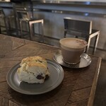 アーモンド ホステル アンド カフェ - 