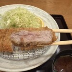 とんかつ武信 代々木上原店 - ジューシーなとんかつ断面