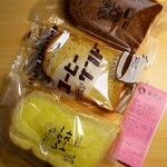 オーカワパン - 料理写真:シュガートースト148円/コーヒーサンド138円/ブラックコーヒー158円
