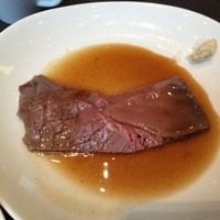 リュクス ダイニング ハプナ - 実演メニューのローストビーフ。