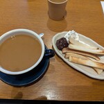 喫茶所 ソラノ珈琲 - 生クリームとあんこたっぷりのラスクセット。