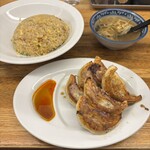 餃子工房ゆうき屋 - 