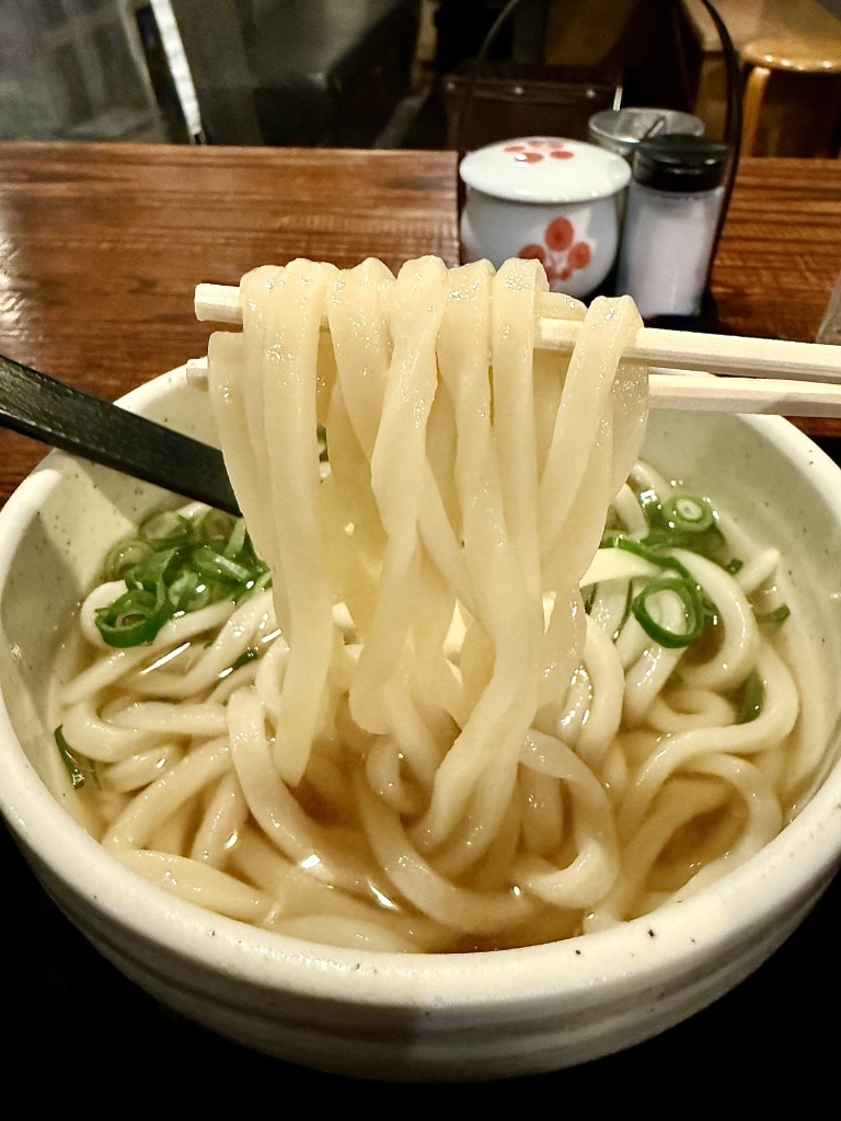 だ いつ ね うどん 銀座 本店