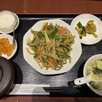 福盈門 - 青椒肉絲定食