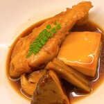 割烹 白鷹 - クエのカマの煮付けです