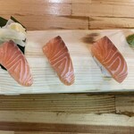 地鶏焼き鳥と築地海鮮 和み屋 新橋本店 - 