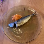 ソラアンナ - 相模湾産地アジのローストイタリア産レモンソース